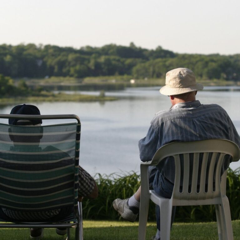 Retiring in Maine vs North Dakota: A Comprehensive Comparison
